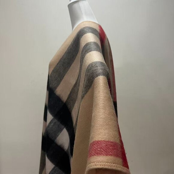 Burberry Reversible Check Wool Cape - Picture 2 of 6